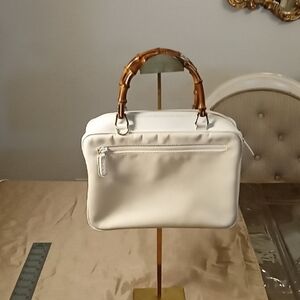 Elegant Gucci White Handbag with Bamboo Handles